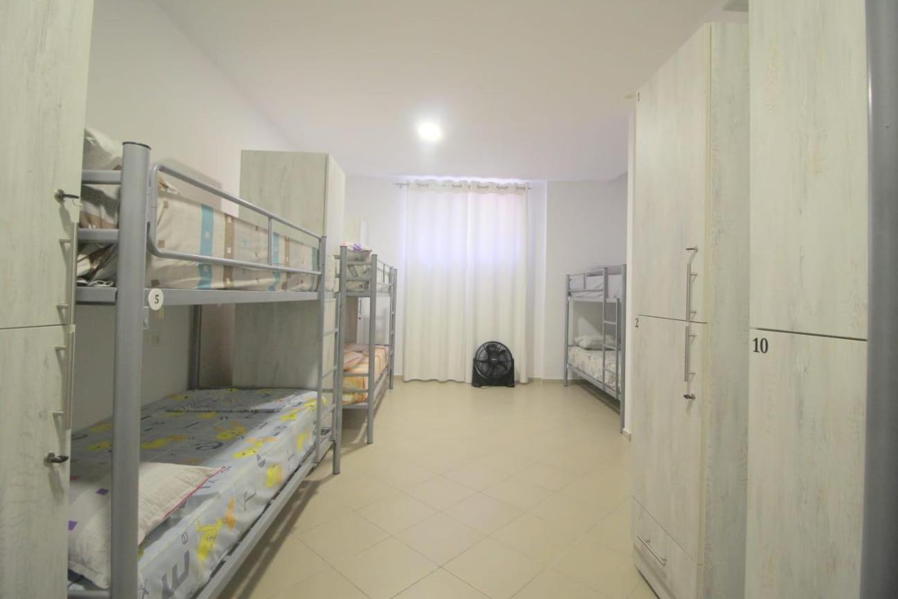 Hostel K13 ซารานเดอ ภายนอก รูปภาพ