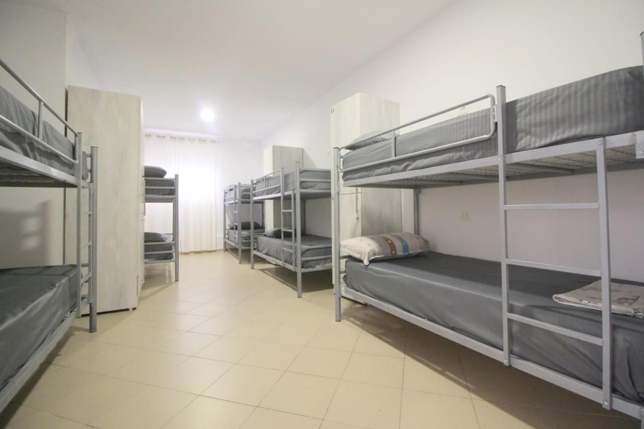 Hostel K13 ซารานเดอ ภายนอก รูปภาพ